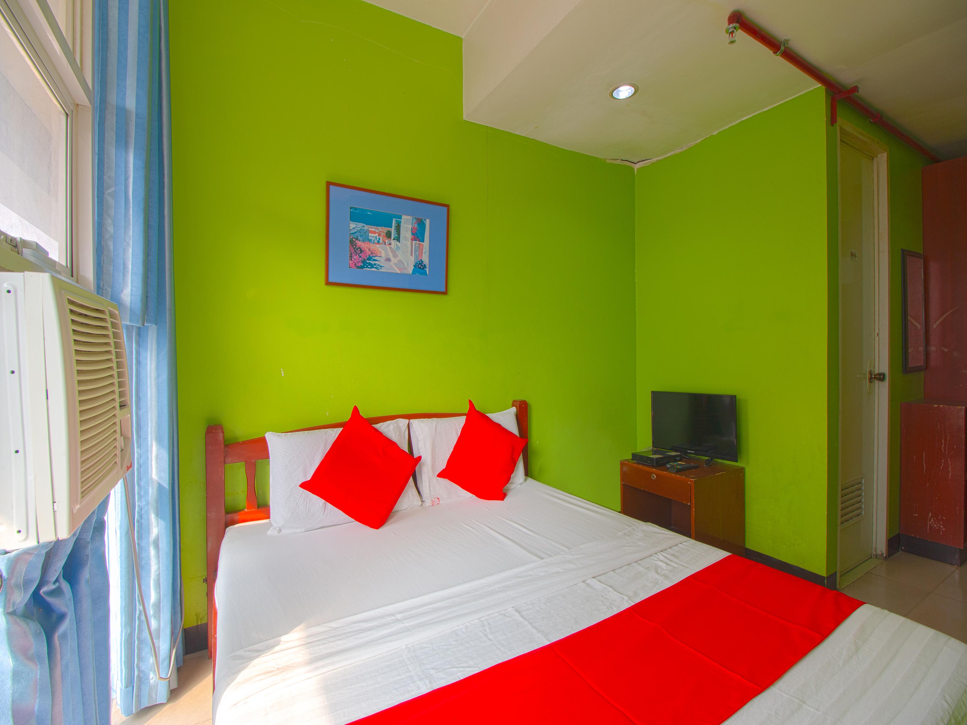 Oyo 677 Roseate Pensione Cebu Bagian luar foto