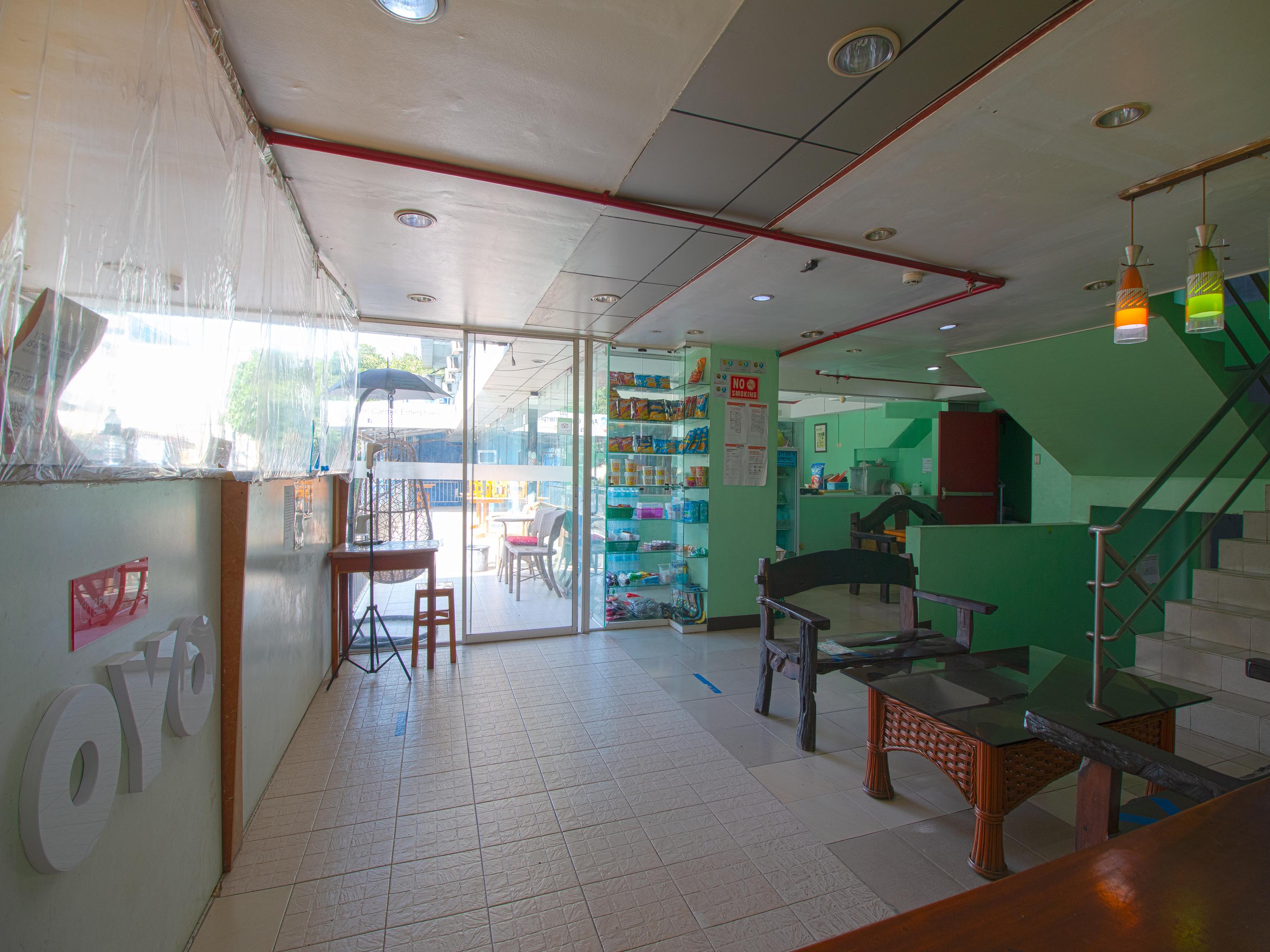 Oyo 677 Roseate Pensione Cebu Bagian luar foto